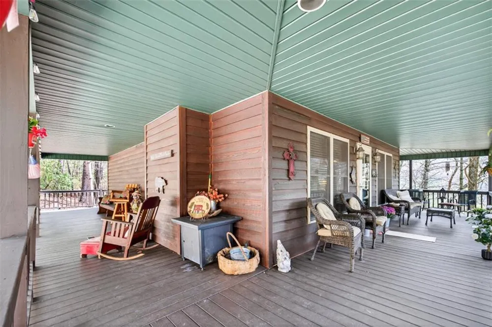 88 Crest Road Blairsville, GA 30512
