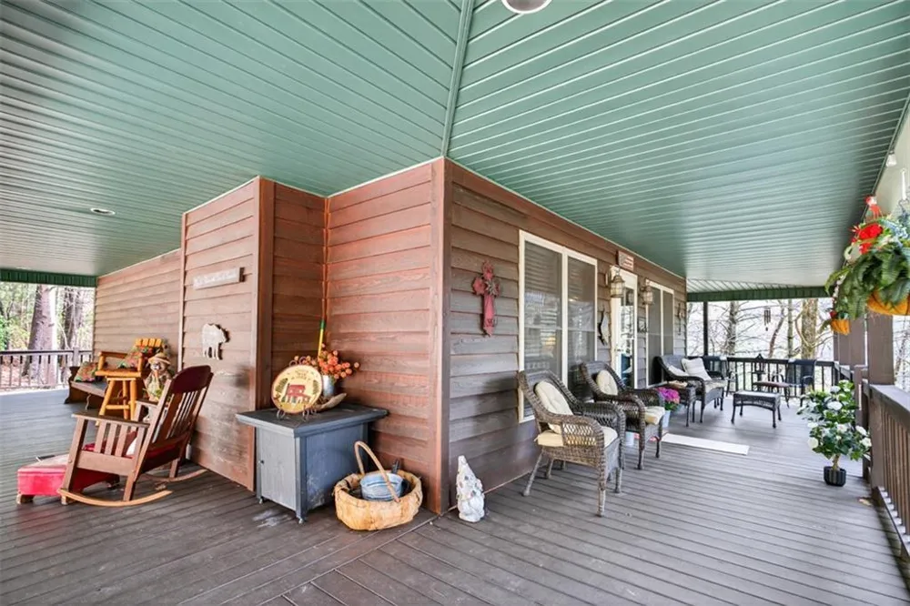 88 Crest Road Blairsville, GA 30512