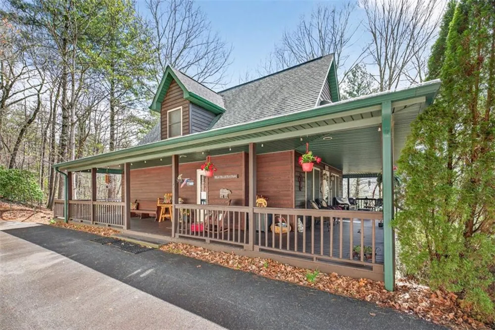 88 Crest Road Blairsville, GA 30512