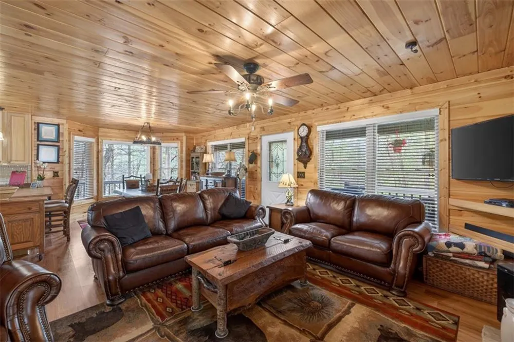 88 Crest Road Blairsville, GA 30512