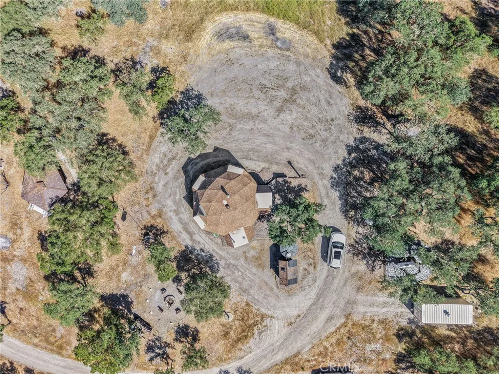 61446 Vista Bradley, CA 93426