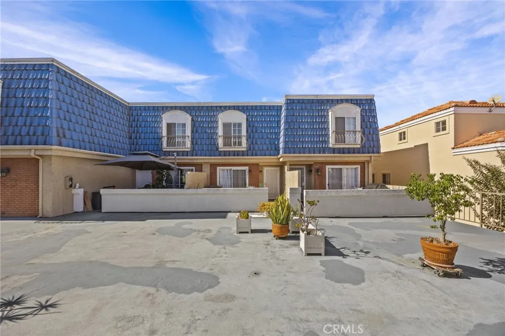 12677 8th Street Garden Grove, CA 92840