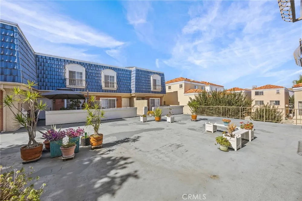 12677 8th Street Garden Grove, CA 92840