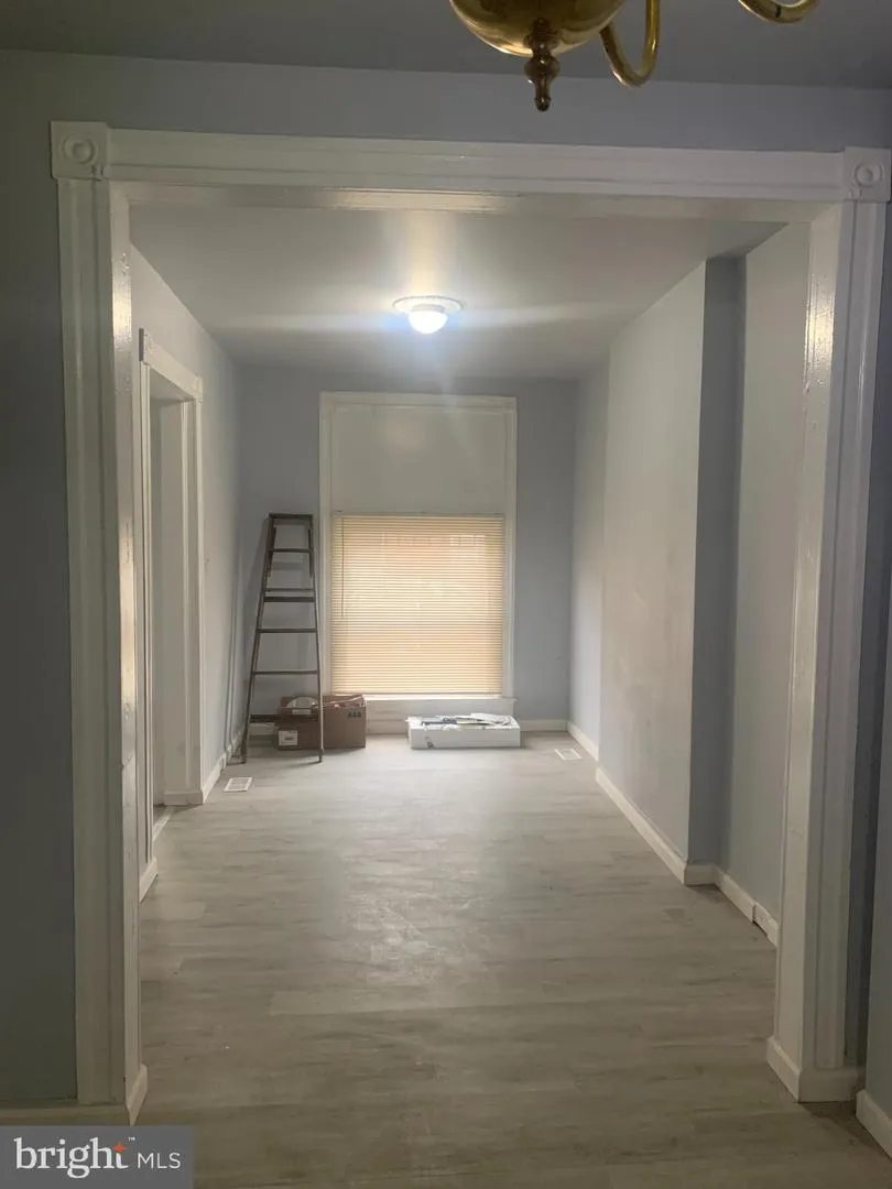 2902 E MONUMENT STREET Baltimore, MD 21205