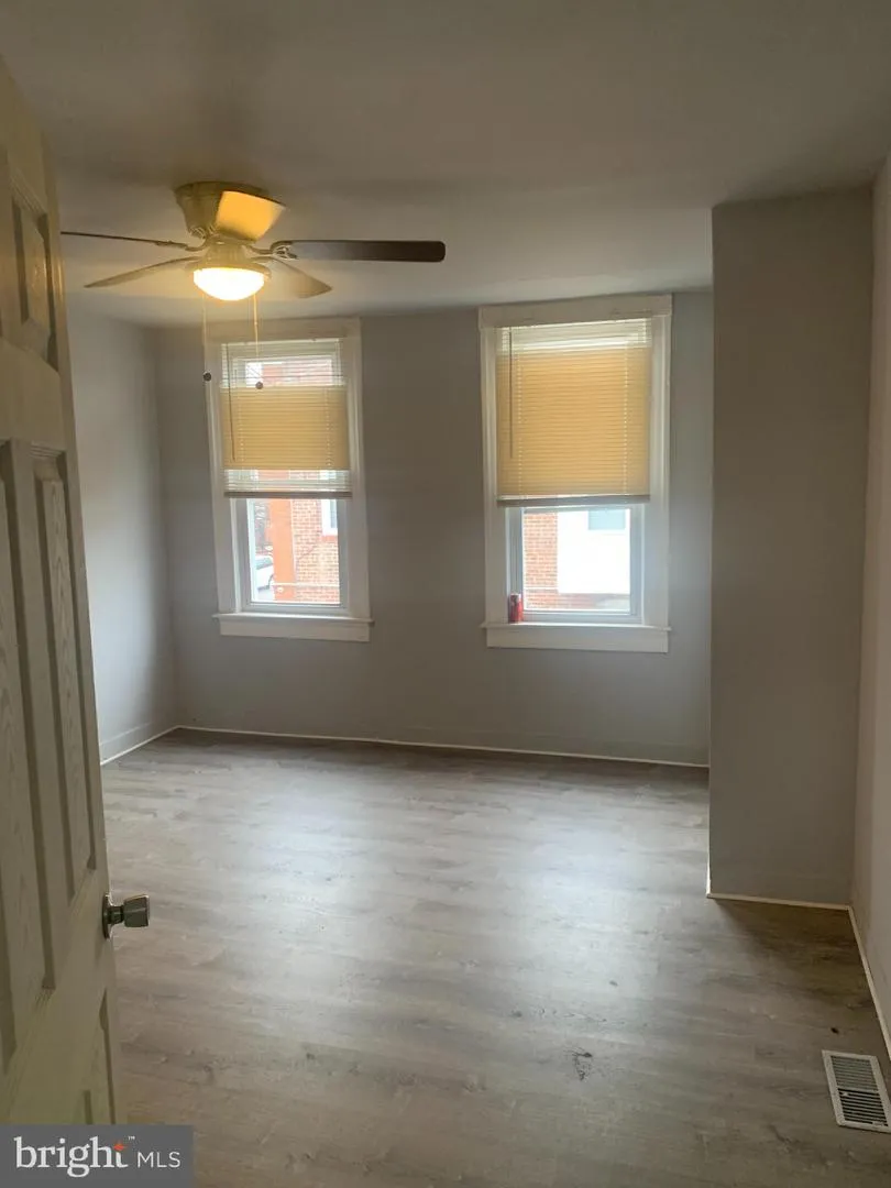 2902 E MONUMENT STREET Baltimore, MD 21205