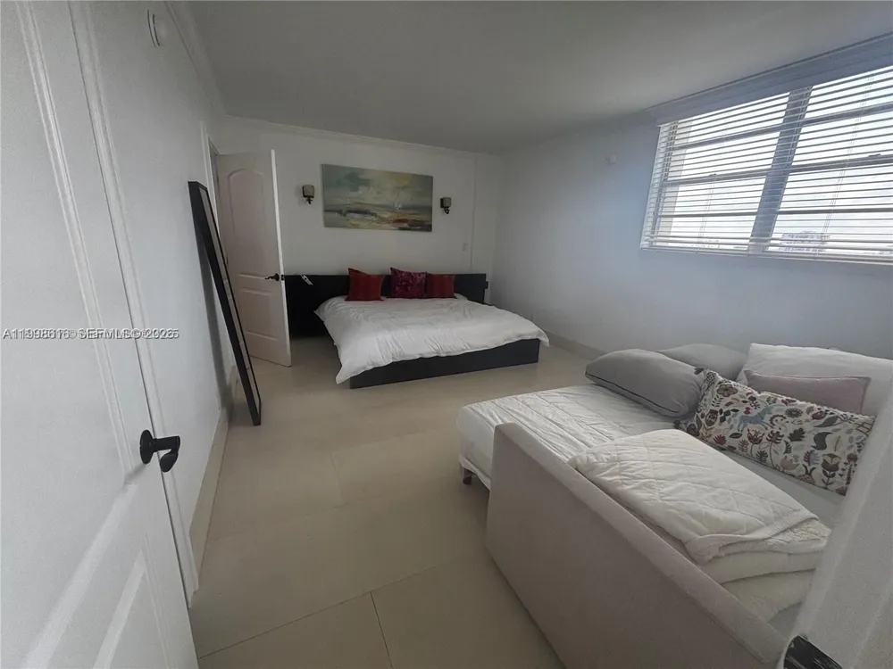 3901 S Ocean Drive #15P Hollywood, FL 33019
