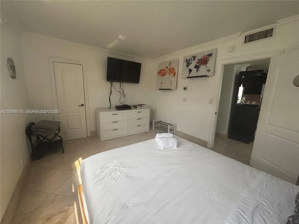 3901 S Ocean Drive #15P Hollywood, FL 33019