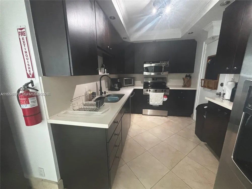 3901 S Ocean Drive #15P Hollywood, FL 33019