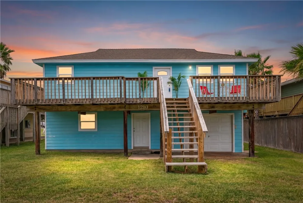 1210 Sea Secret Street Port Aransas, TX 78373
