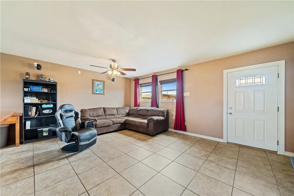 1210 Sea Secret Street Port Aransas, TX 78373