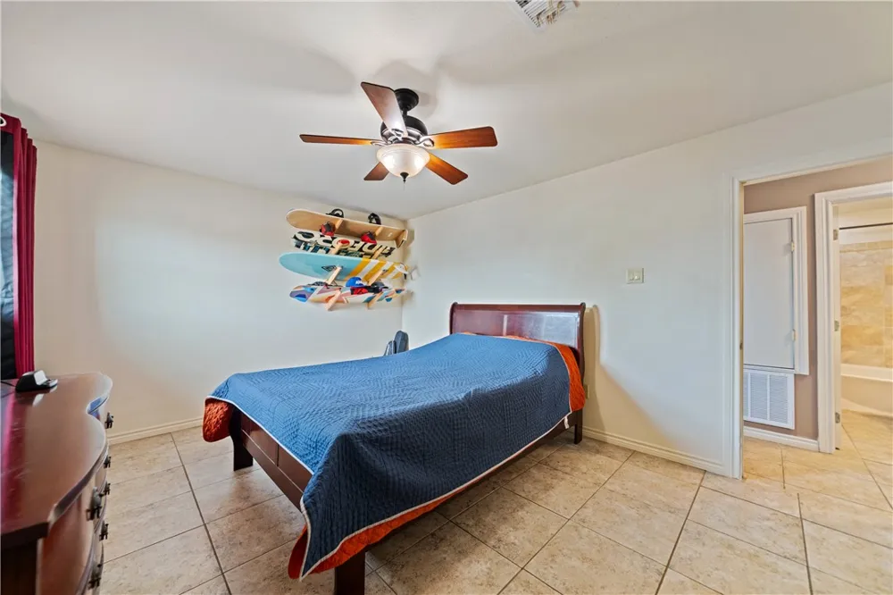 1210 Sea Secret Street Port Aransas, TX 78373