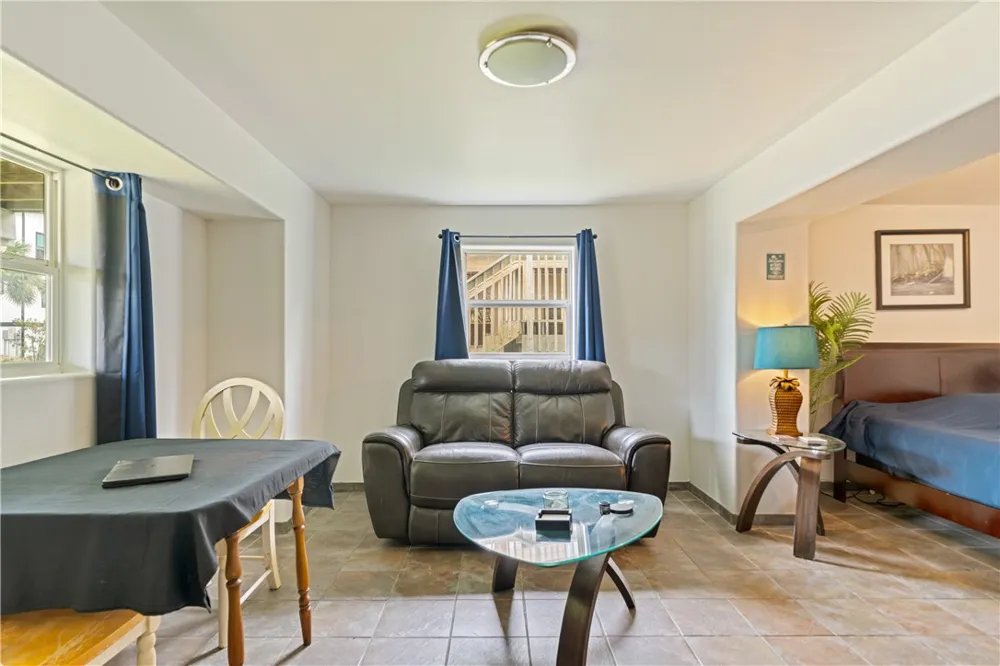 1210 Sea Secret Street Port Aransas, TX 78373