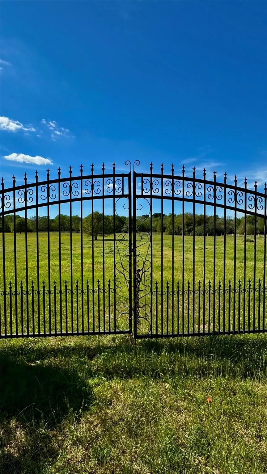 Meadow Creek Road Hockley, TX 77447