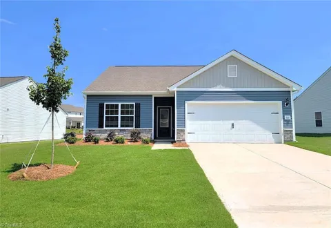 221 Macintosh Drive
