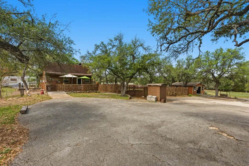 600 Misti Lane Driftwood, TX 78619
