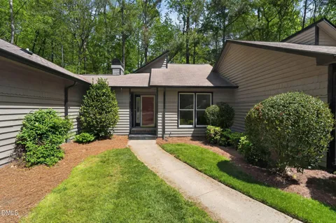 3515 Willowtree Lane