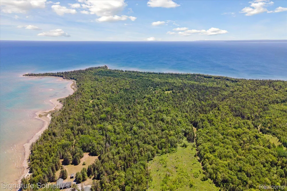 9842 Misery Bay Alpena City, MI 49707