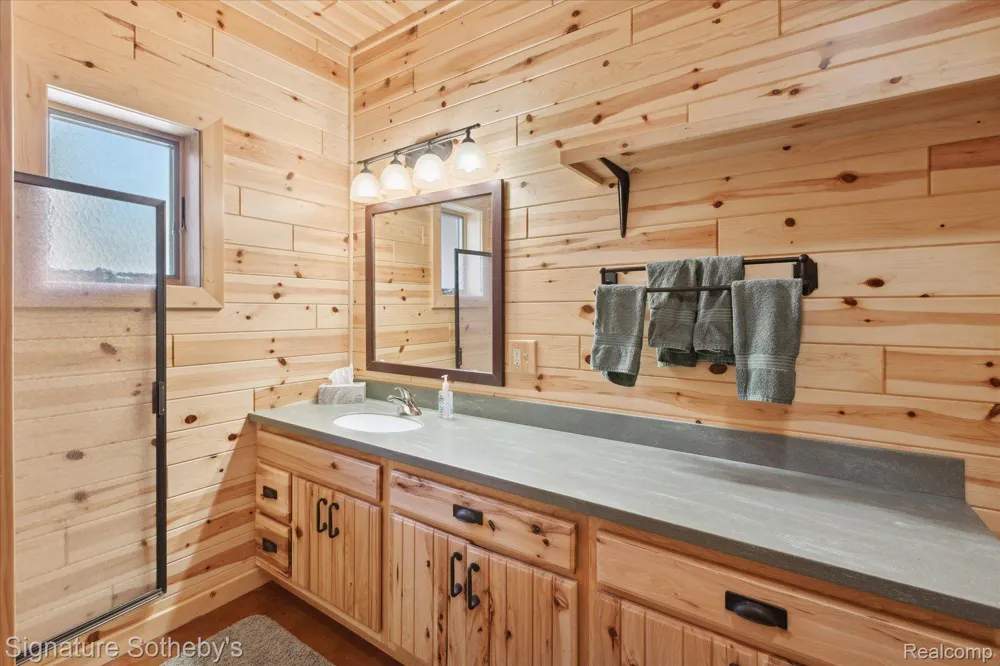 9842 Misery Bay Alpena City, MI 49707