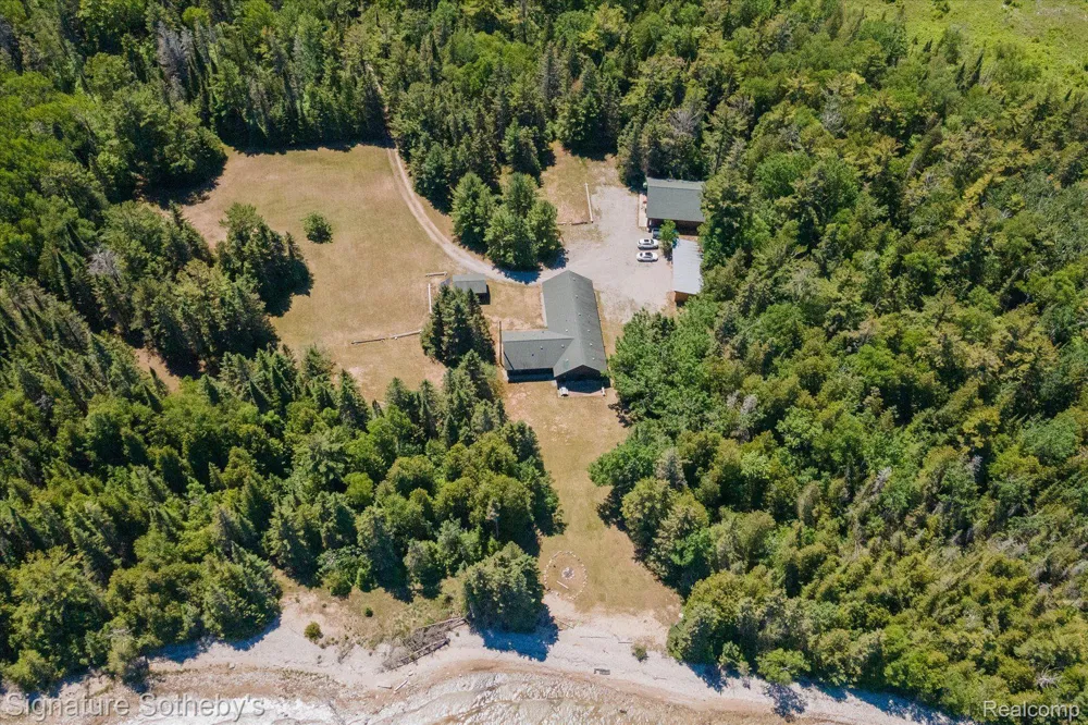 9842 Misery Bay Alpena City, MI 49707