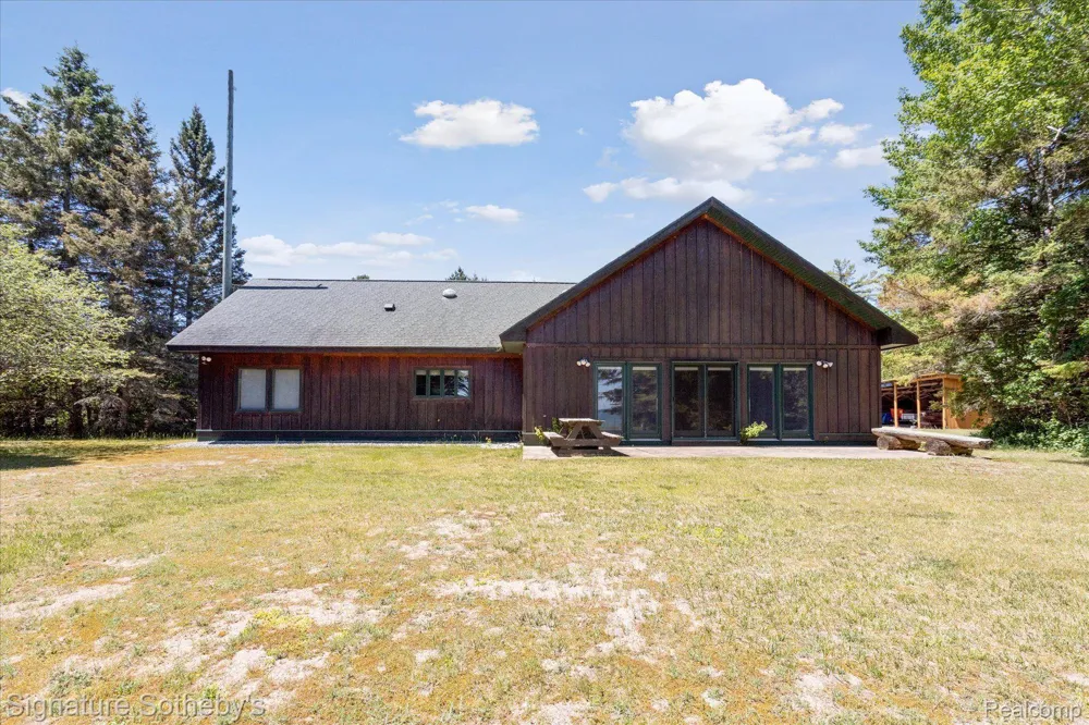 9842 Misery Bay Alpena City, MI 49707