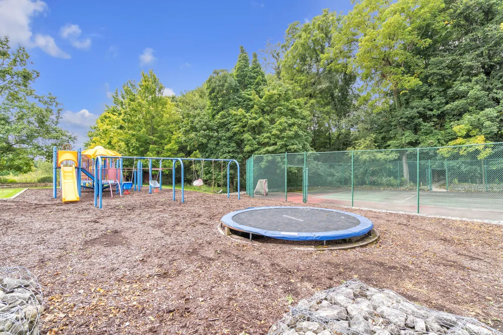 5105 Turtle Point Drive Northfield Township, MI 48105