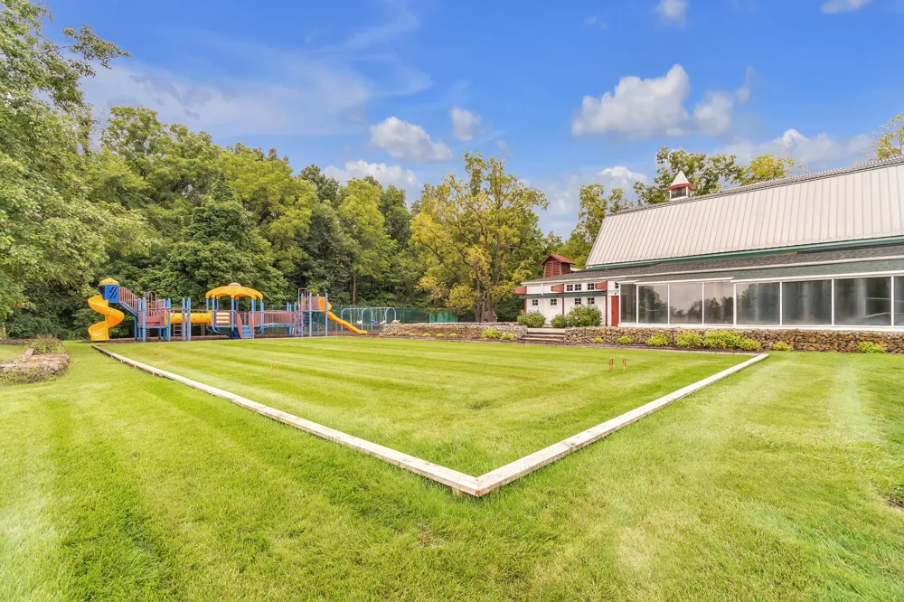 5105 Turtle Point Drive Northfield Township, MI 48105