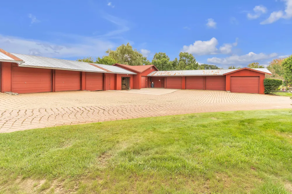 5105 Turtle Point Drive Northfield Township, MI 48105