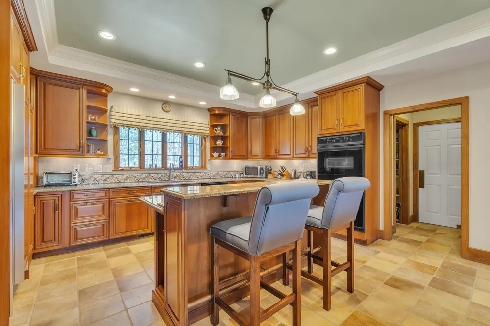 5105 Turtle Point Drive Northfield Township, MI 48105