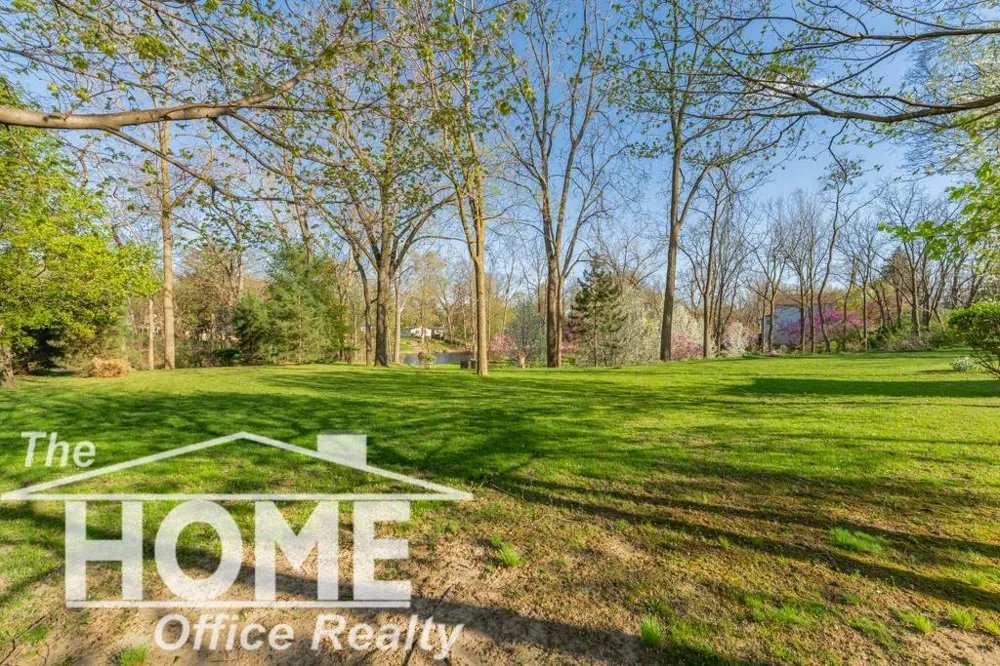 W Oliver Street Owosso City, MI 48867