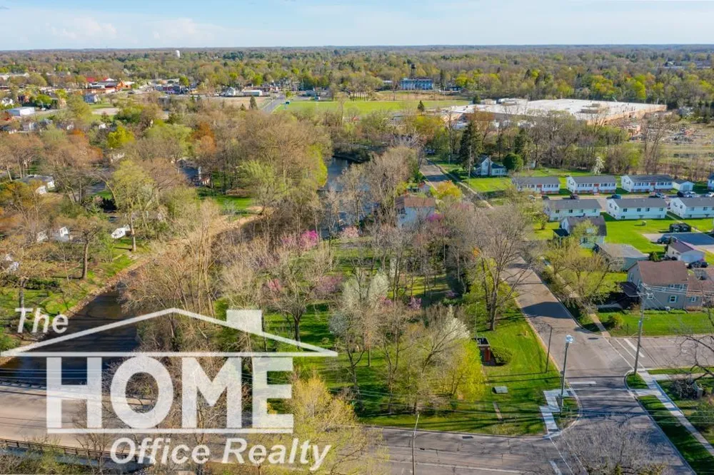 W Oliver Street Owosso City, MI 48867