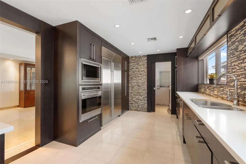 9141 Abbott Ave Surfside, FL 33154