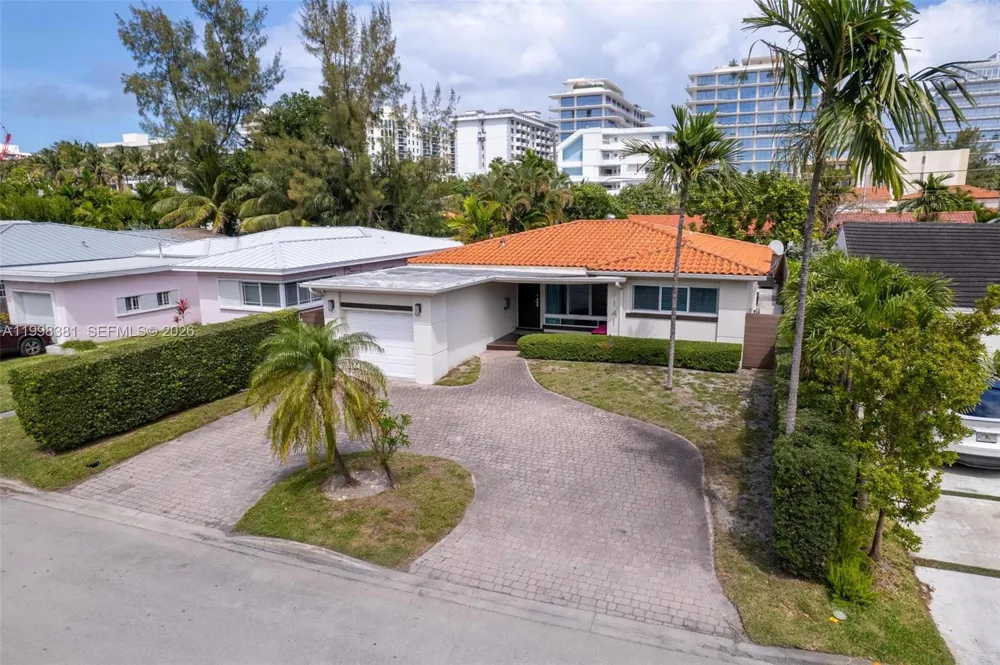 9141 Abbott Ave Surfside, FL 33154