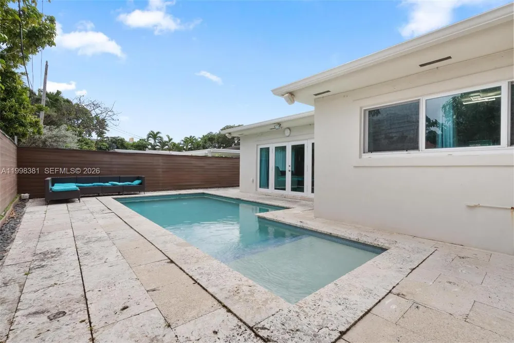 9141 Abbott Ave Surfside, FL 33154