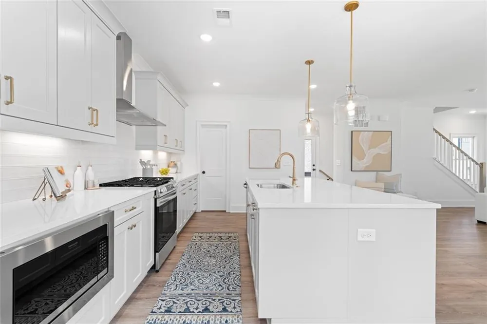 3307 Stillwood Drive Hapeville, GA 30354