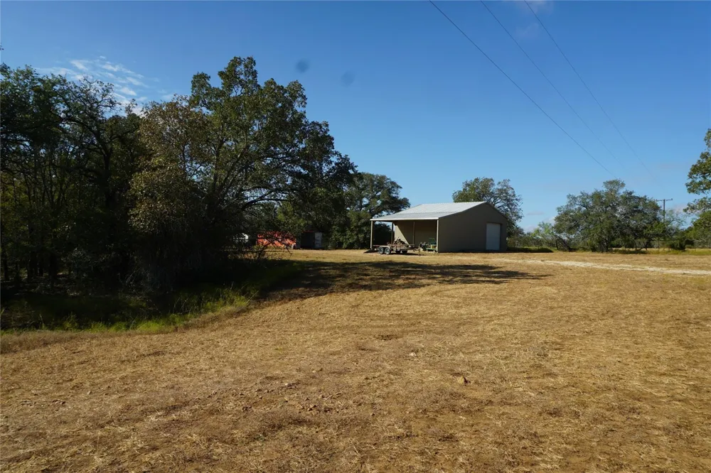 Old Seguin Luling Road Kingsbury, TX 78638