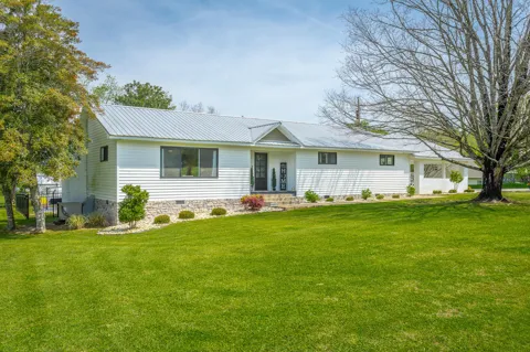 327 Irwin Avenue
