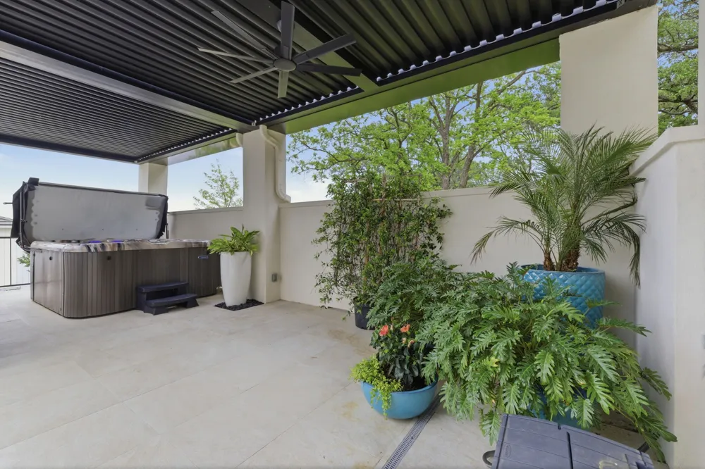 136 S Shorewood Drive Granite Shoals, TX 78654