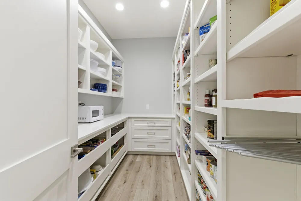 136 S Shorewood Drive Granite Shoals, TX 78654
