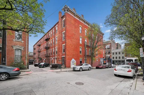 1420 Main Street #3E