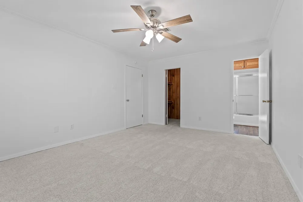 109 Meadowview Street Crockett, TX 75835