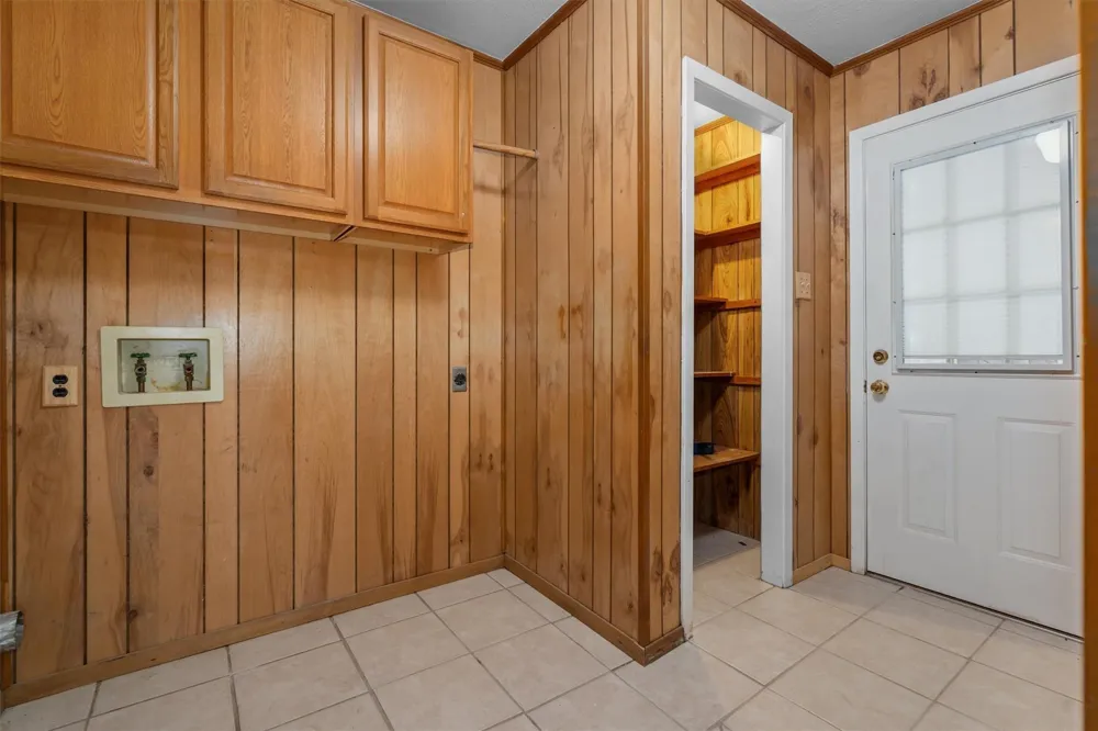 109 Meadowview Street Crockett, TX 75835