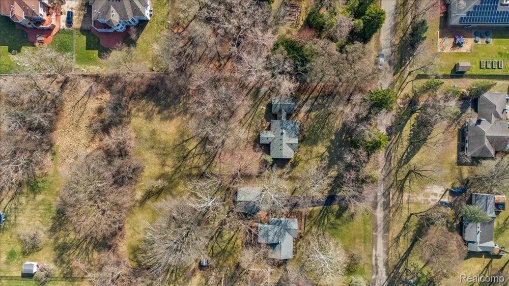 1454 Banmoor Drive Troy City, MI 48084