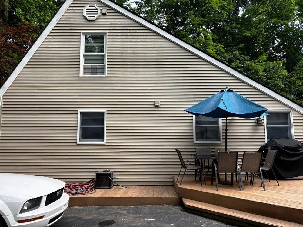 10520 S Dalzell Road Elmwood Charter Township, MI 49684