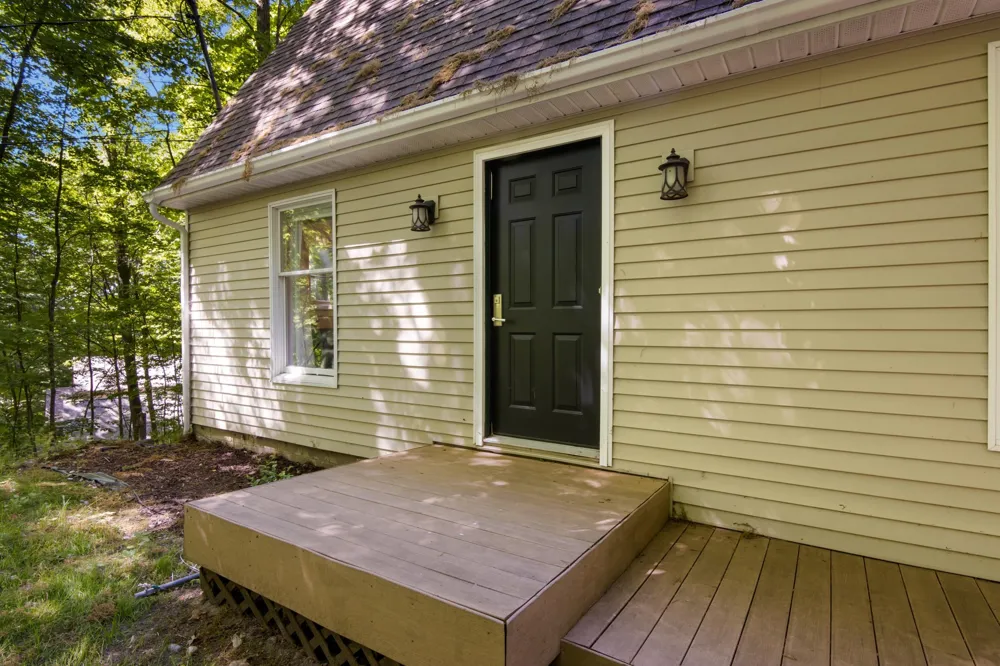 10520 S Dalzell Road Elmwood Charter Township, MI 49684