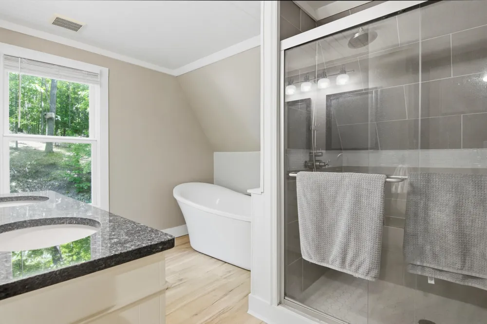 10520 S Dalzell Road Elmwood Charter Township, MI 49684
