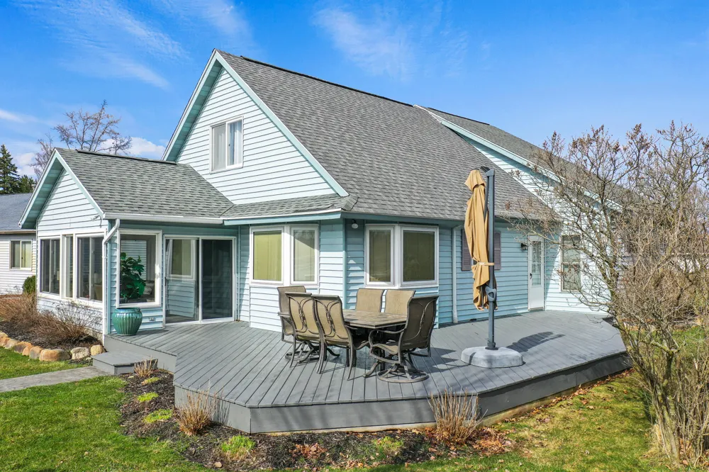 7201 Holiday Drive Morton Township, MI 49346
