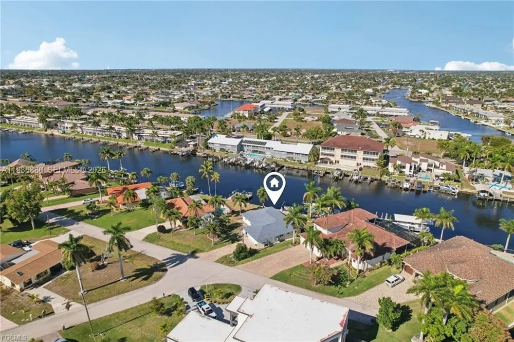 1819 SE 43 St Cape Coral, FL 33904