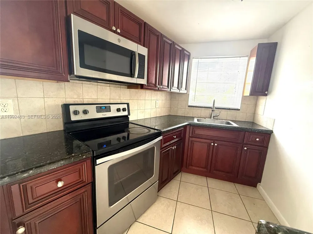 1780 79th St Cswy #C214 North Bay Village, FL 33141