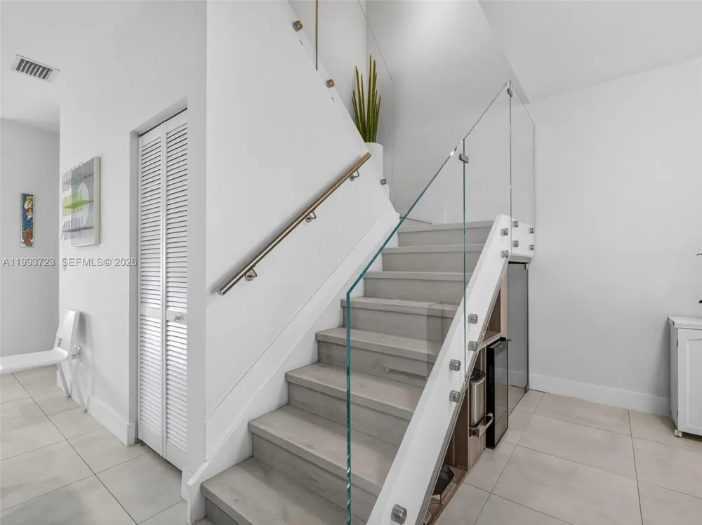 7159 NW 102nd Place Doral, FL 33178