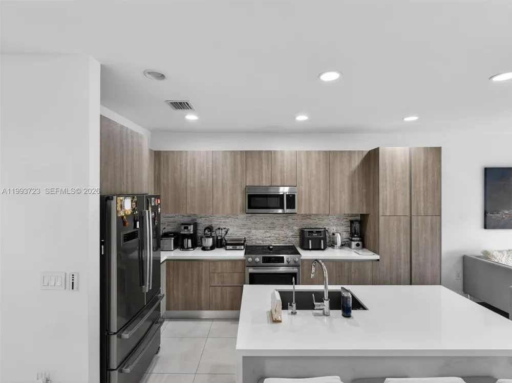 7159 NW 102nd Place Doral, FL 33178